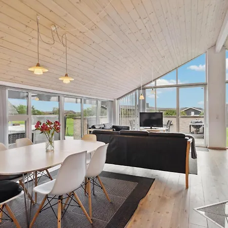度假居 Cozy In With House Sea View Vinderup